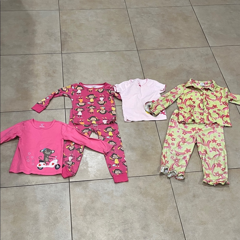 Girls 2 Pajama Sets, monkey pattern and stars, size 3T